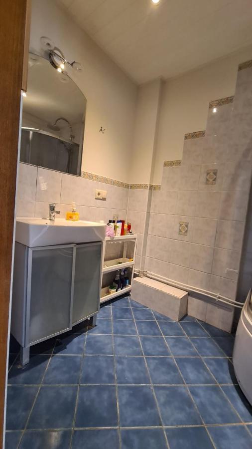 Spacious Condo 5 Min To Jurmala Beach Экстерьер фото